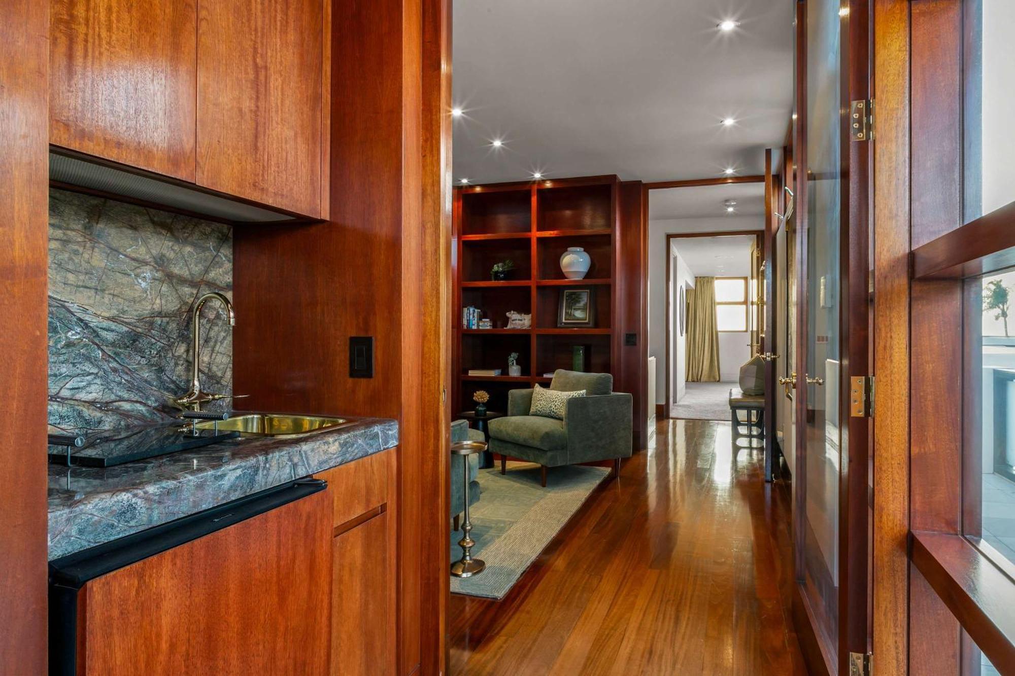 Brand New Listing Elegant 7br Masterpiece Walk To Shops & Dining San Diego